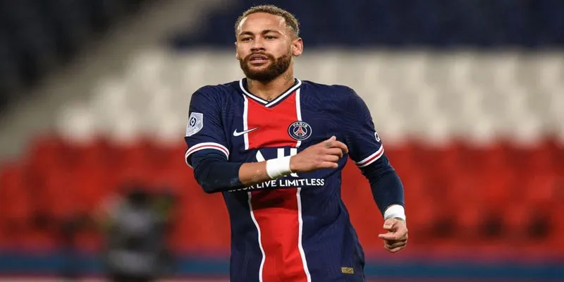 Tiểu Pele khi khoác áo PSG